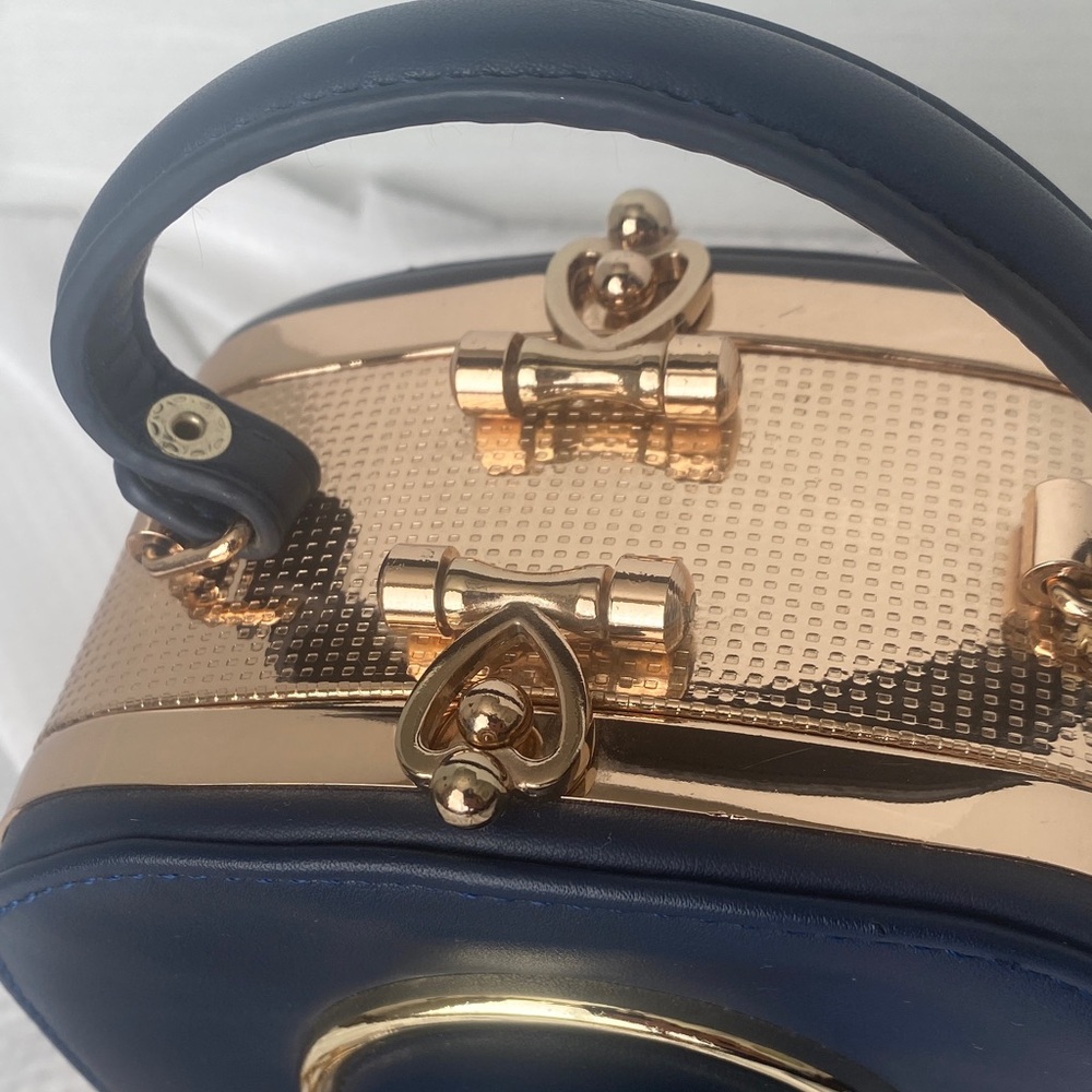 Camera Purse Elegant Navy Blue and Gold Women's Mini Handbag NWOT - Picture 5 of 14